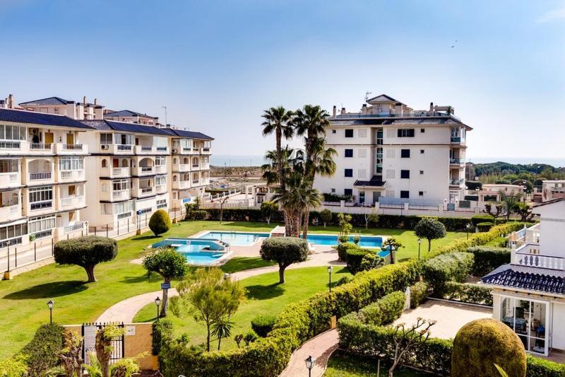 Apartamento Cerca De La Playa La Mata La Mata  Dış mekan fotoğraf
