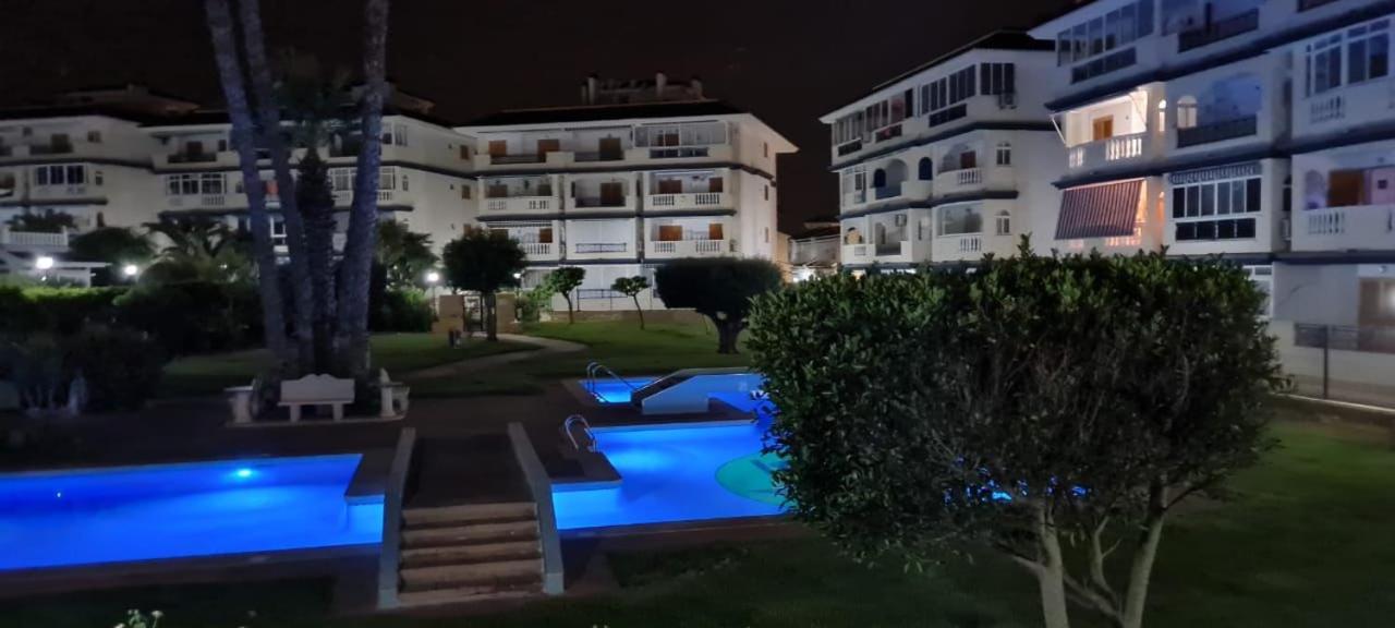 Apartamento Cerca De La Playa La Mata La Mata  Dış mekan fotoğraf